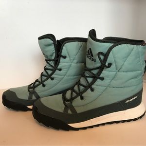 adidas Green and Black Winter Boots Size 8.5 Great Condition ♡